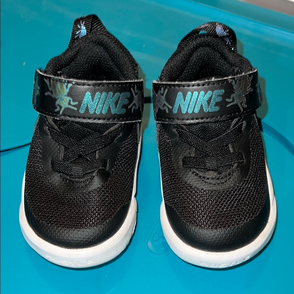 Nike Black with Velcro Strap  4c BUGS